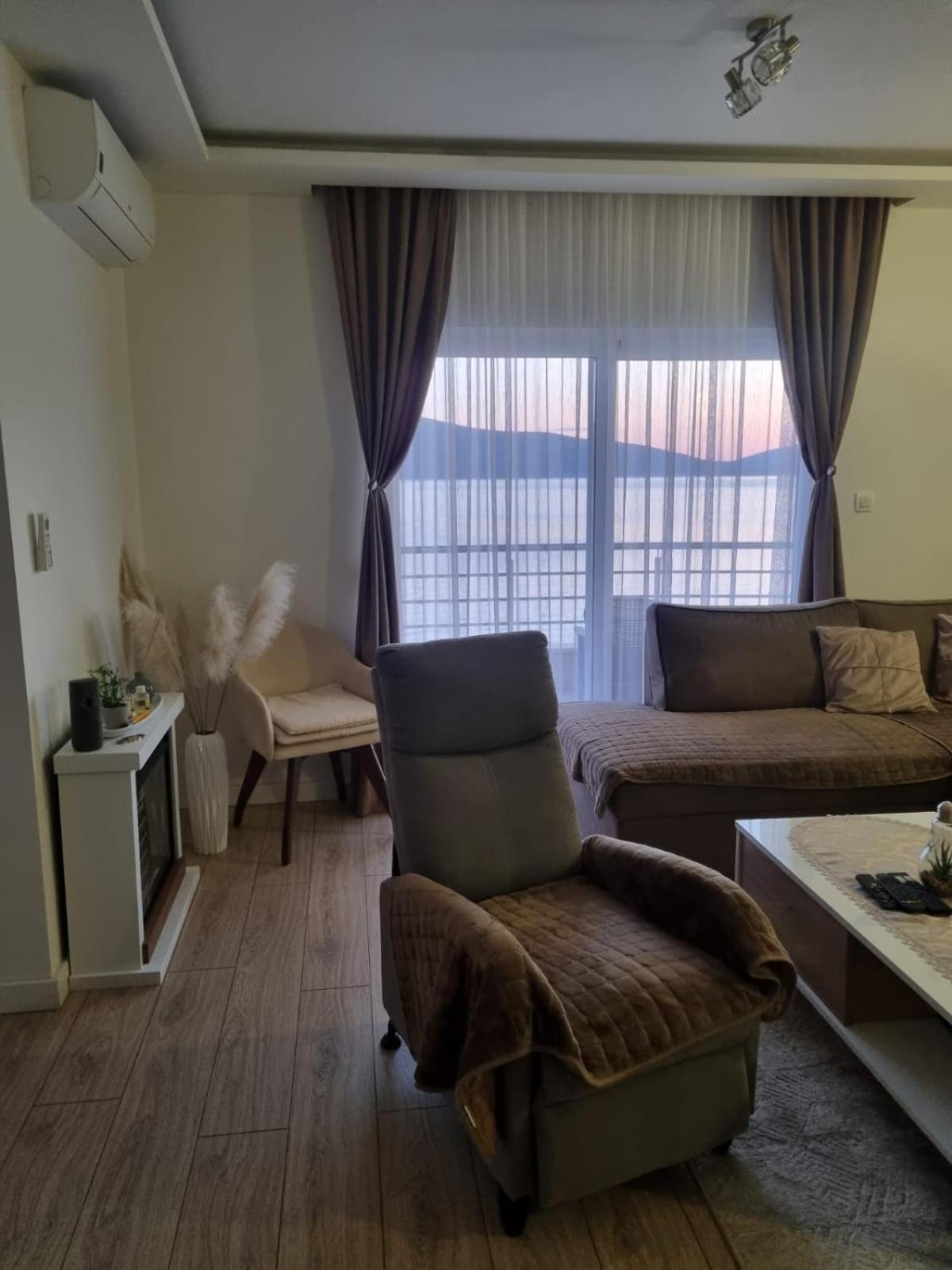 Matkovic Residence Tivat Exterior foto