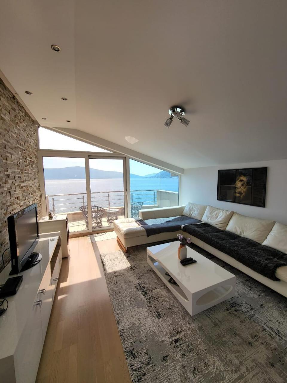 Matkovic Residence Tivat Exterior foto